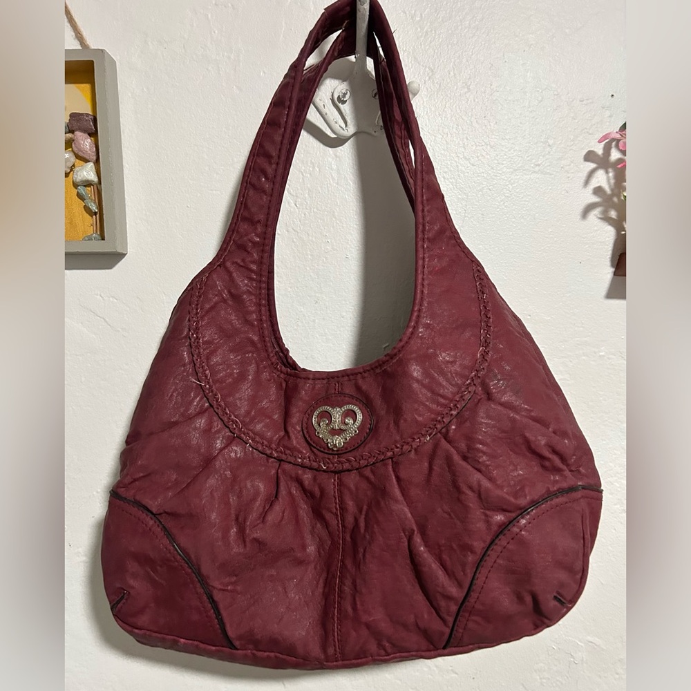 Bueno Burgundy Shoulder Bag